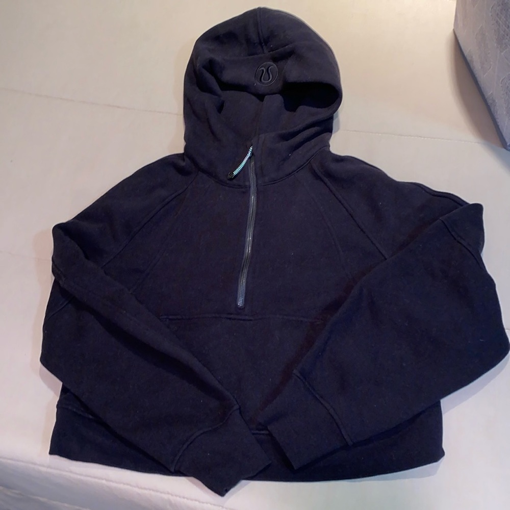 lululemon black scuba
